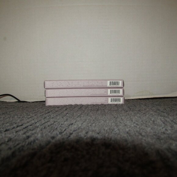 Ilia  Eye Stylus Shadow Stick Flax 2 Beam x 1 - Picture 2 of 5